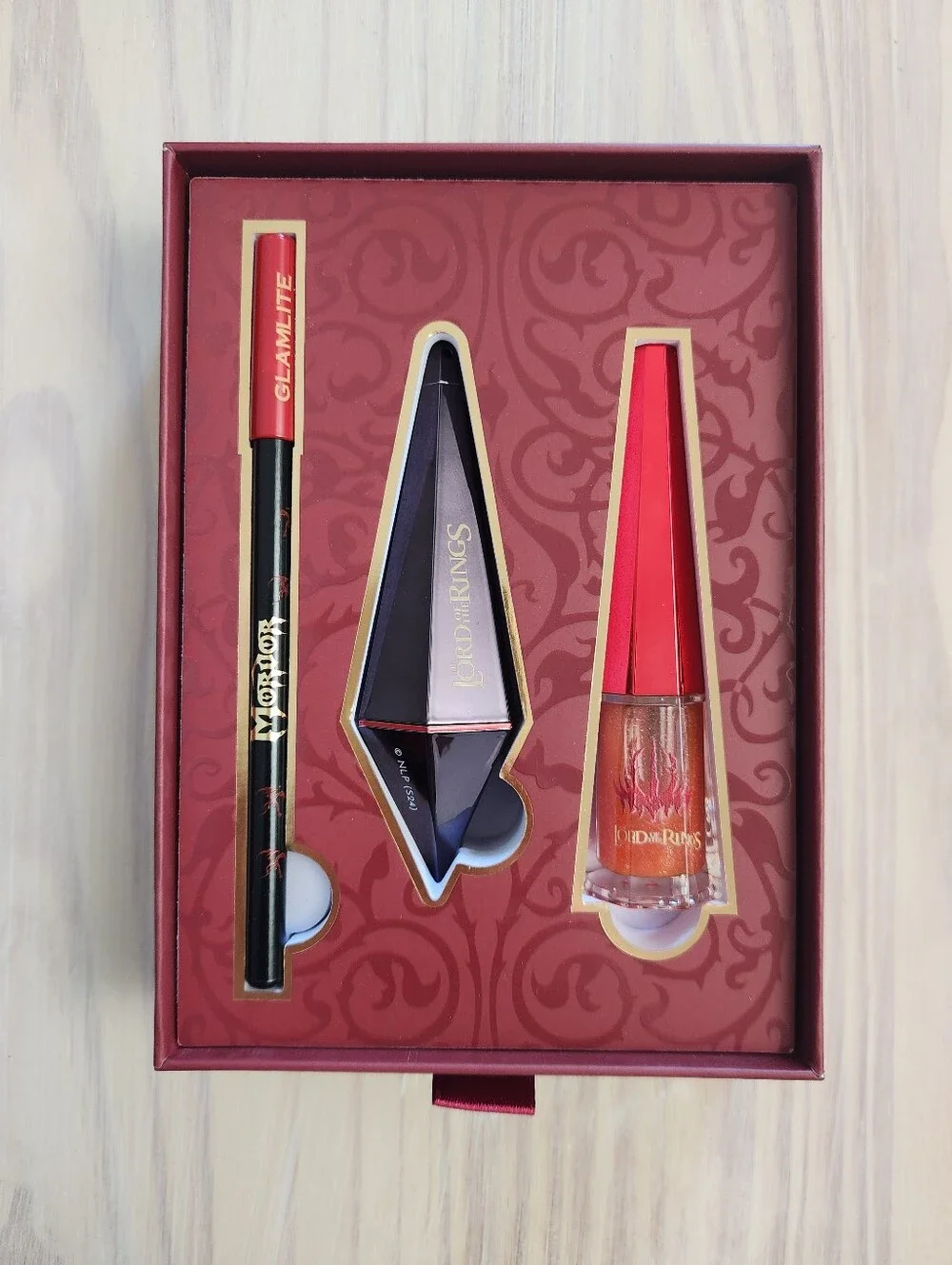 The Lord of the Rings x Glamlite Eye of Sauron Lip Kit Gloss Lipstick